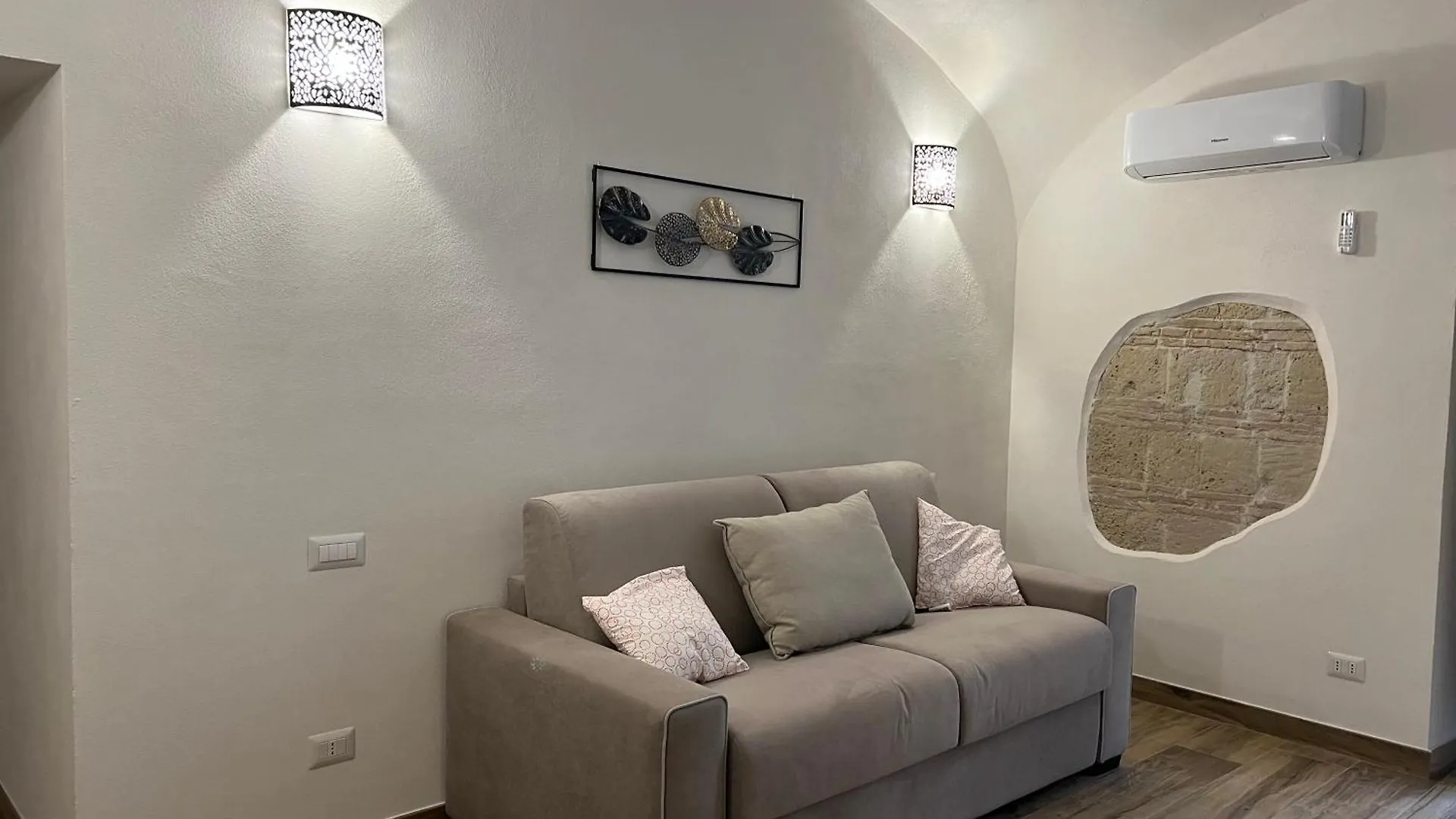 Obelisco Di San Gennaro Apartment Naples